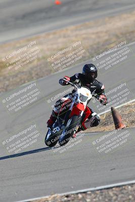 media/Feb-05-2023-Classic Track Day (Sun) [[c35aca4a42]]/Group 3/session 4 turn 4/